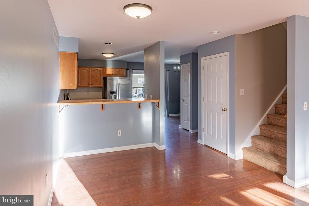 131 SUNNYSIDE LANE