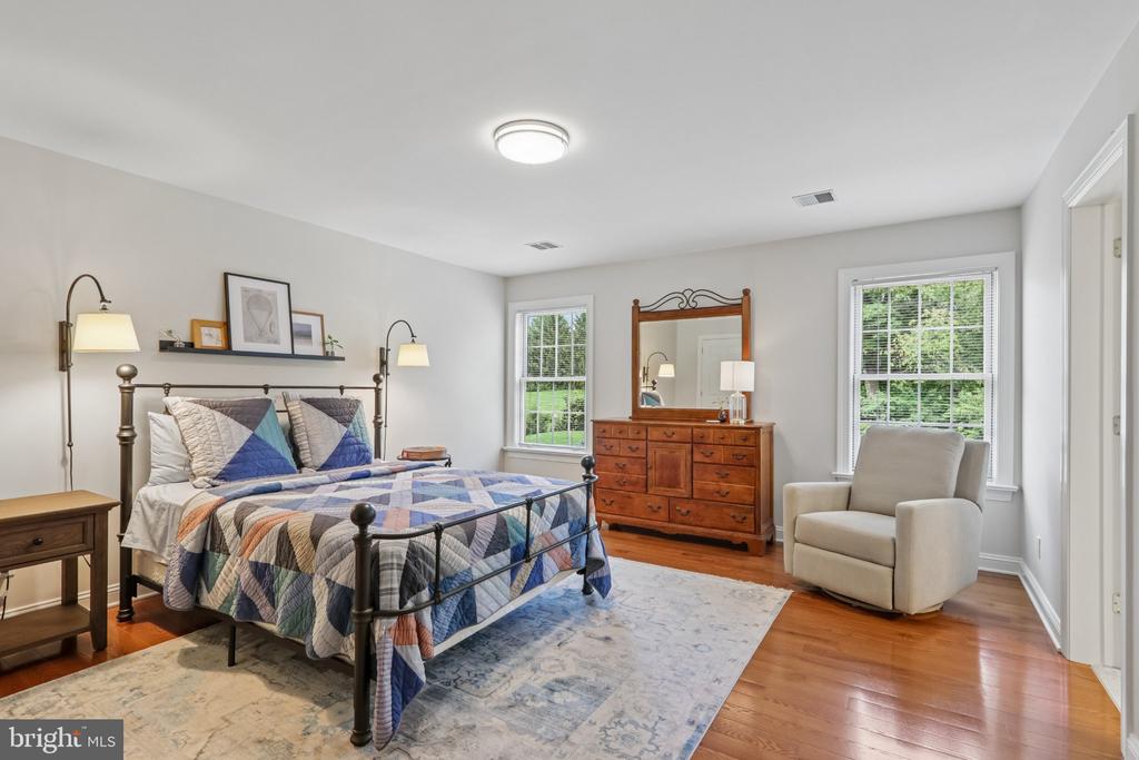 3696 COLDBROOK CIRCLE