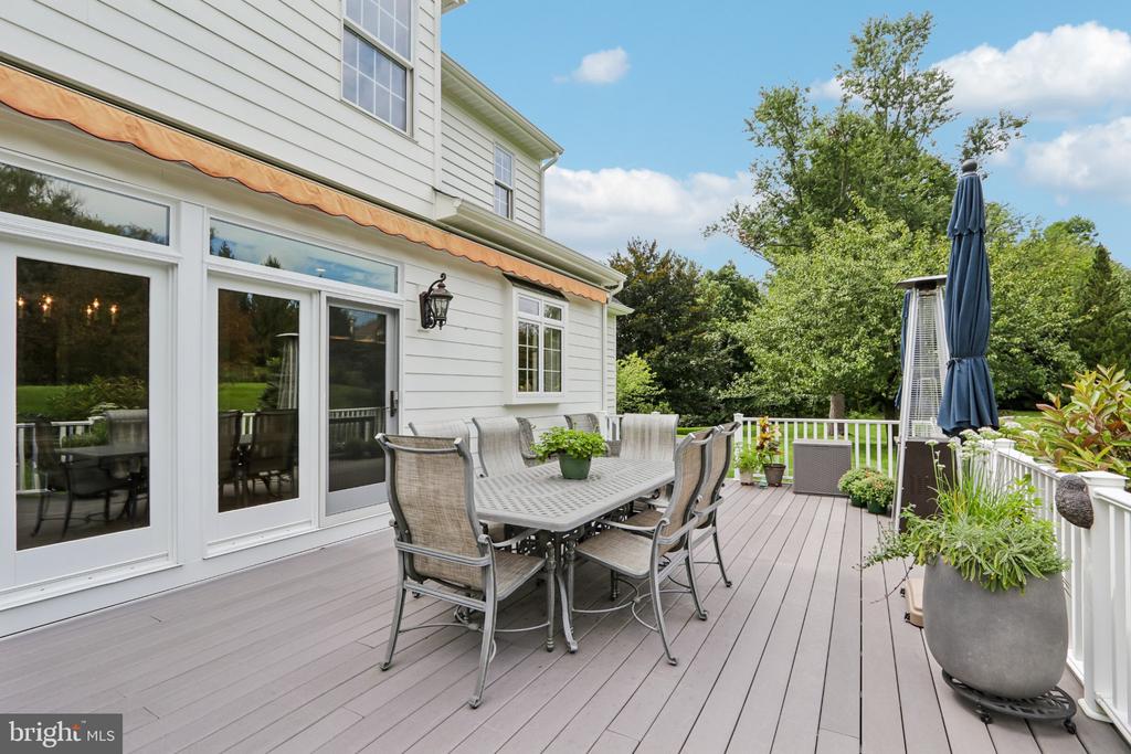 3696 COLDBROOK CIRCLE