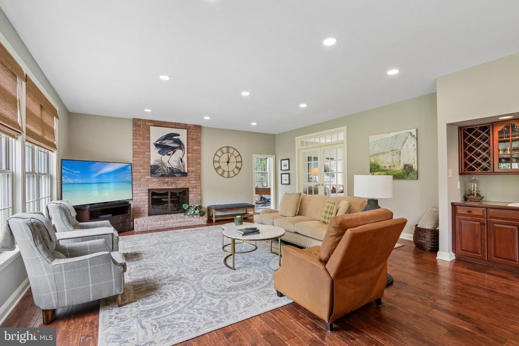 3696 COLDBROOK CIRCLE