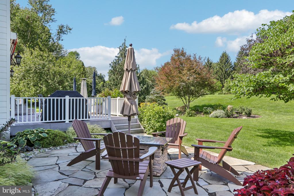 3696 COLDBROOK CIRCLE