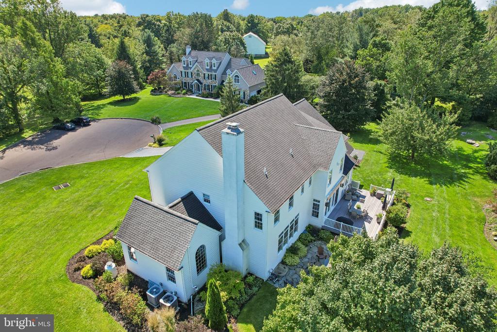 3696 COLDBROOK CIRCLE