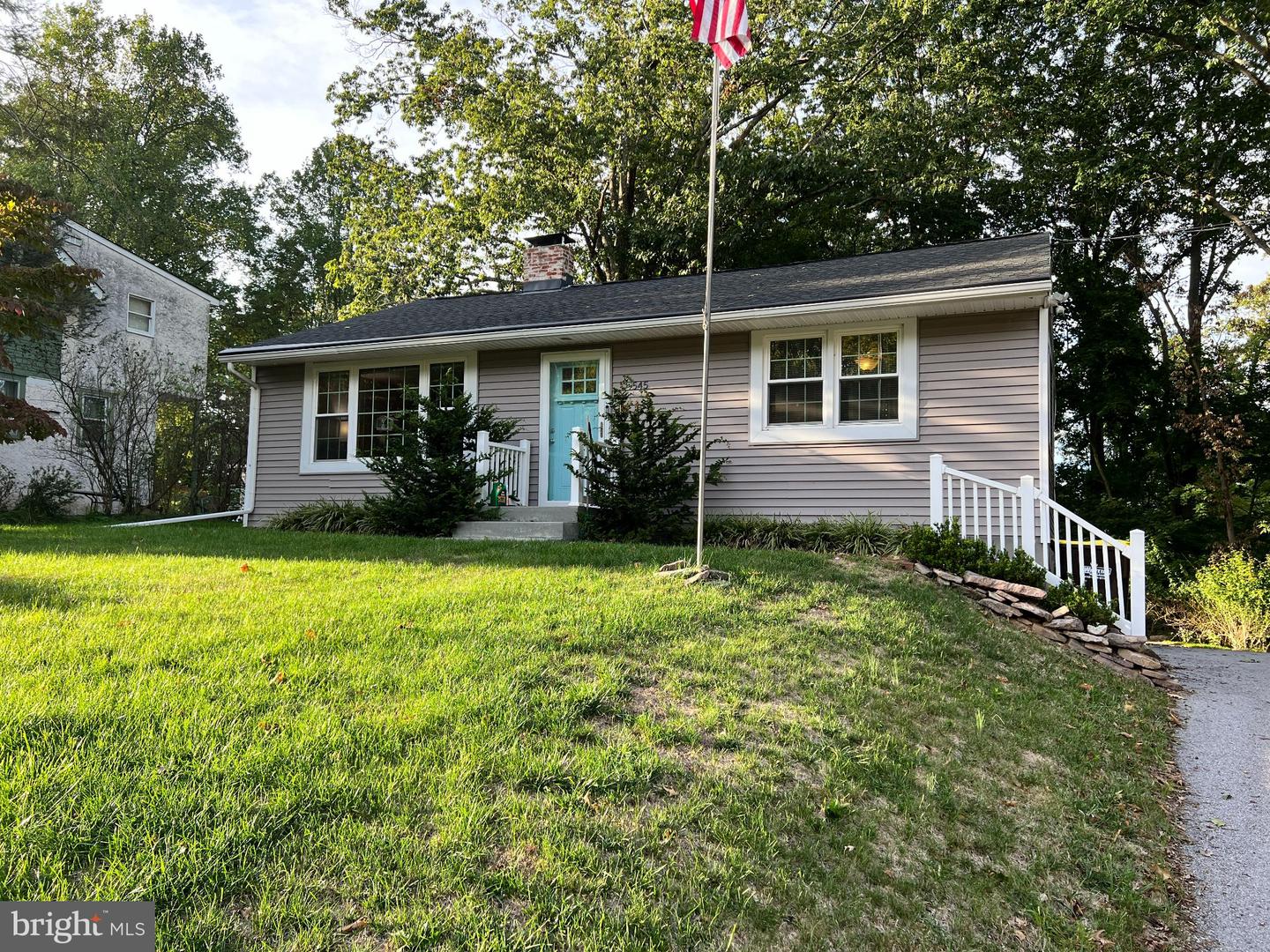 545 Valley Park Rd