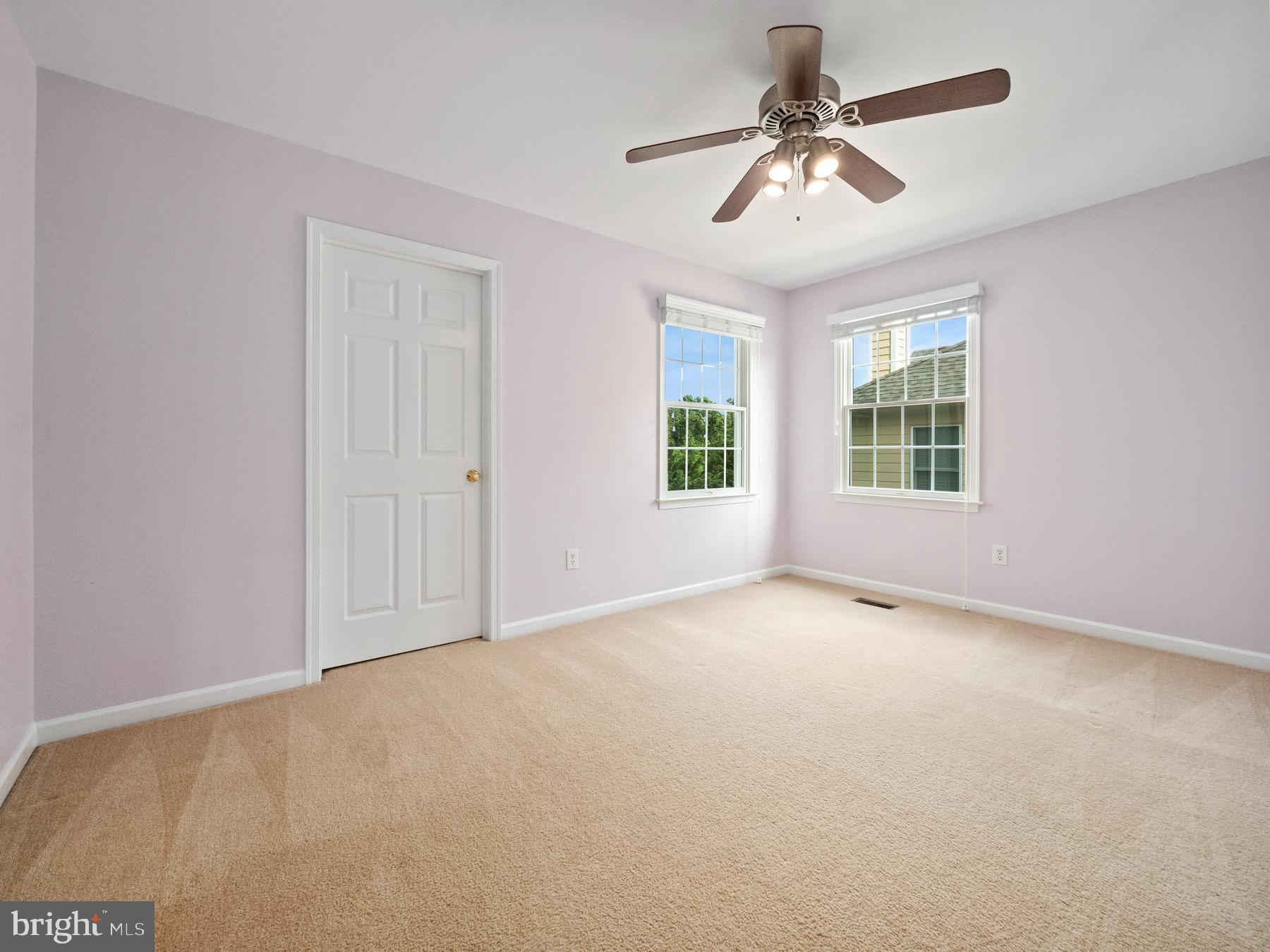 1230 Denton Dr