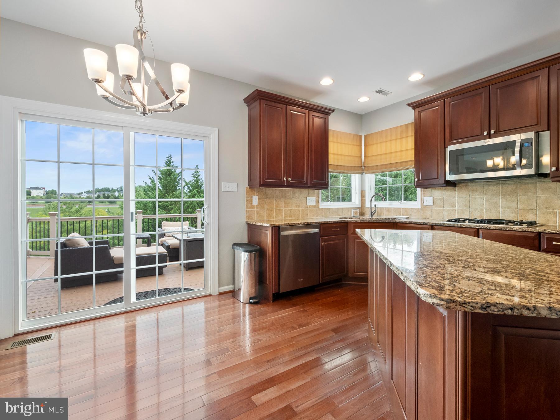 1230 Denton Dr