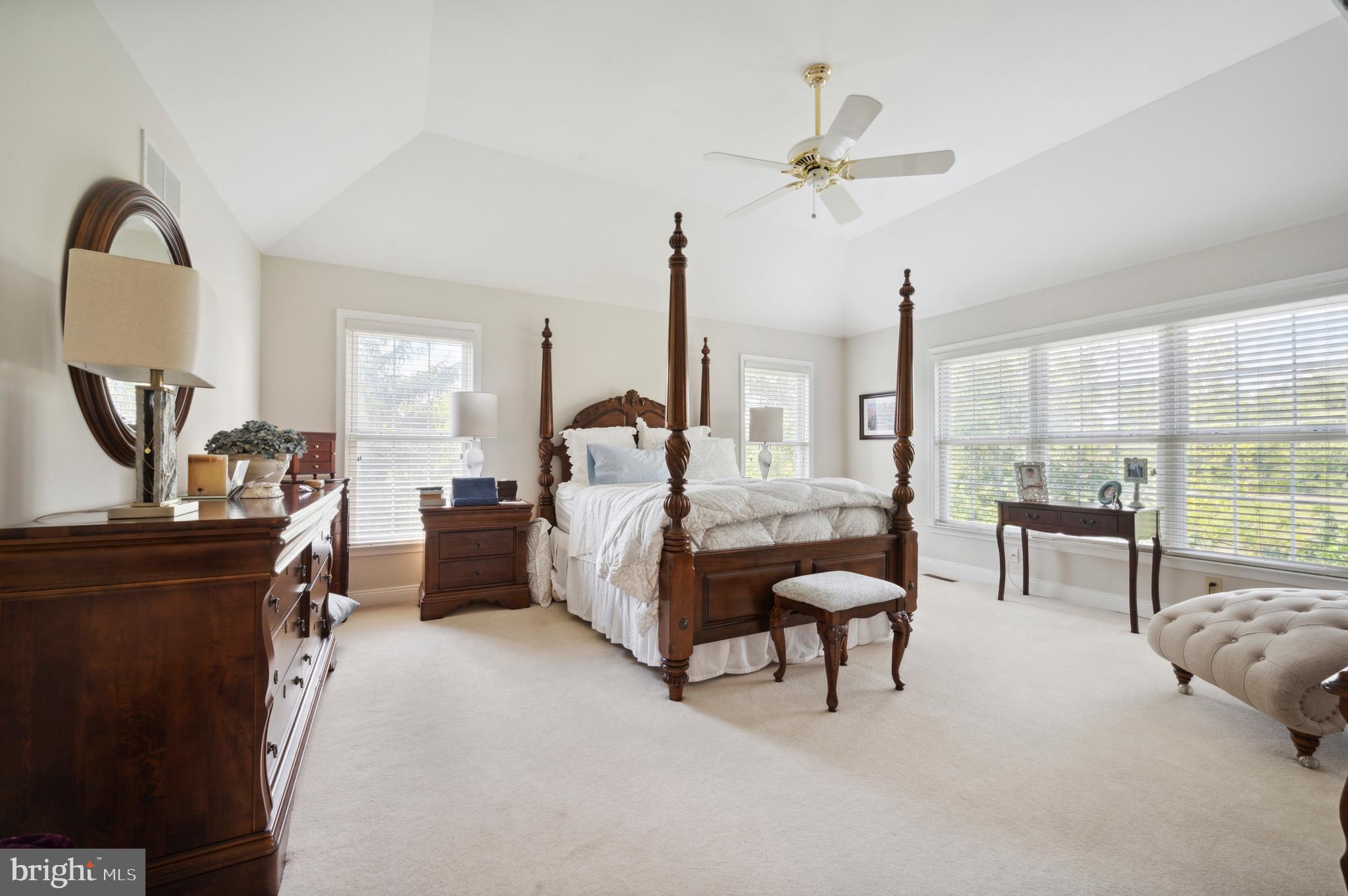 17 Wincrest Dr