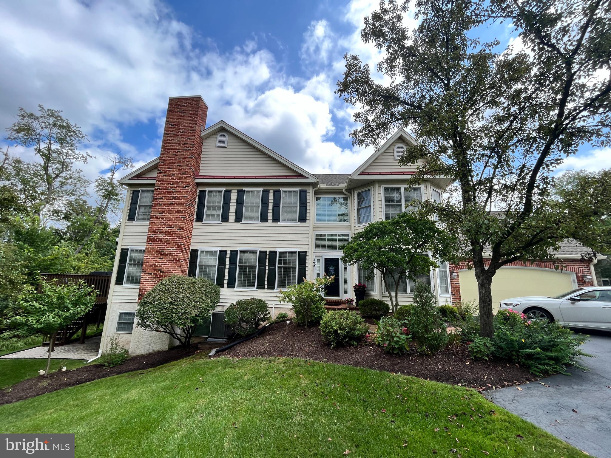 17 Wincrest Dr