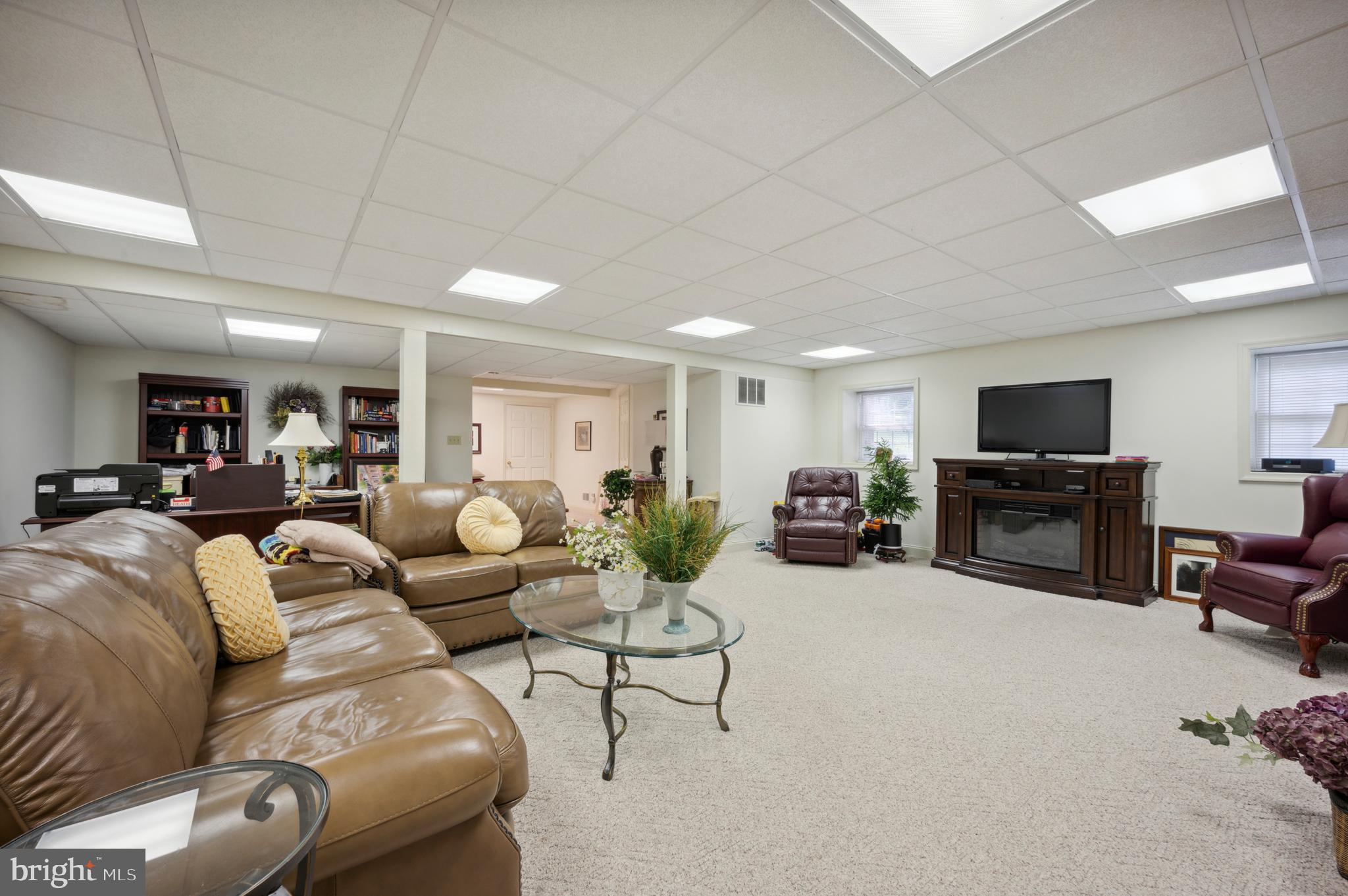 17 Wincrest Dr