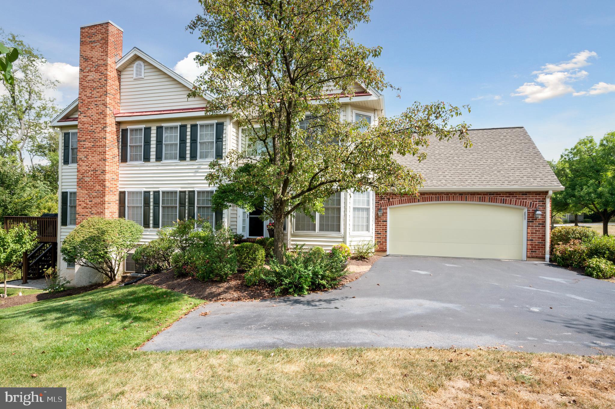 17 Wincrest Dr
