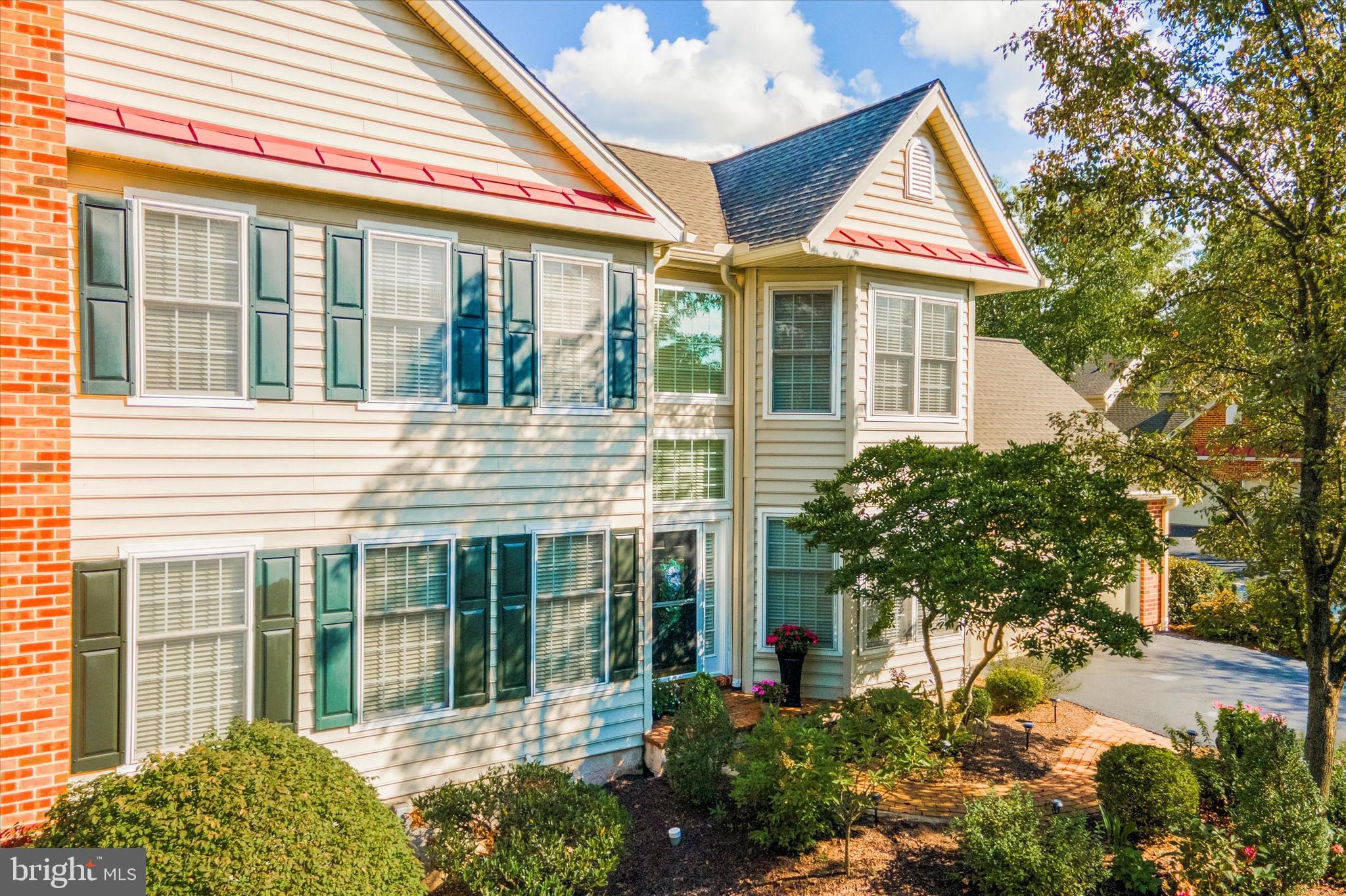 17 Wincrest Dr