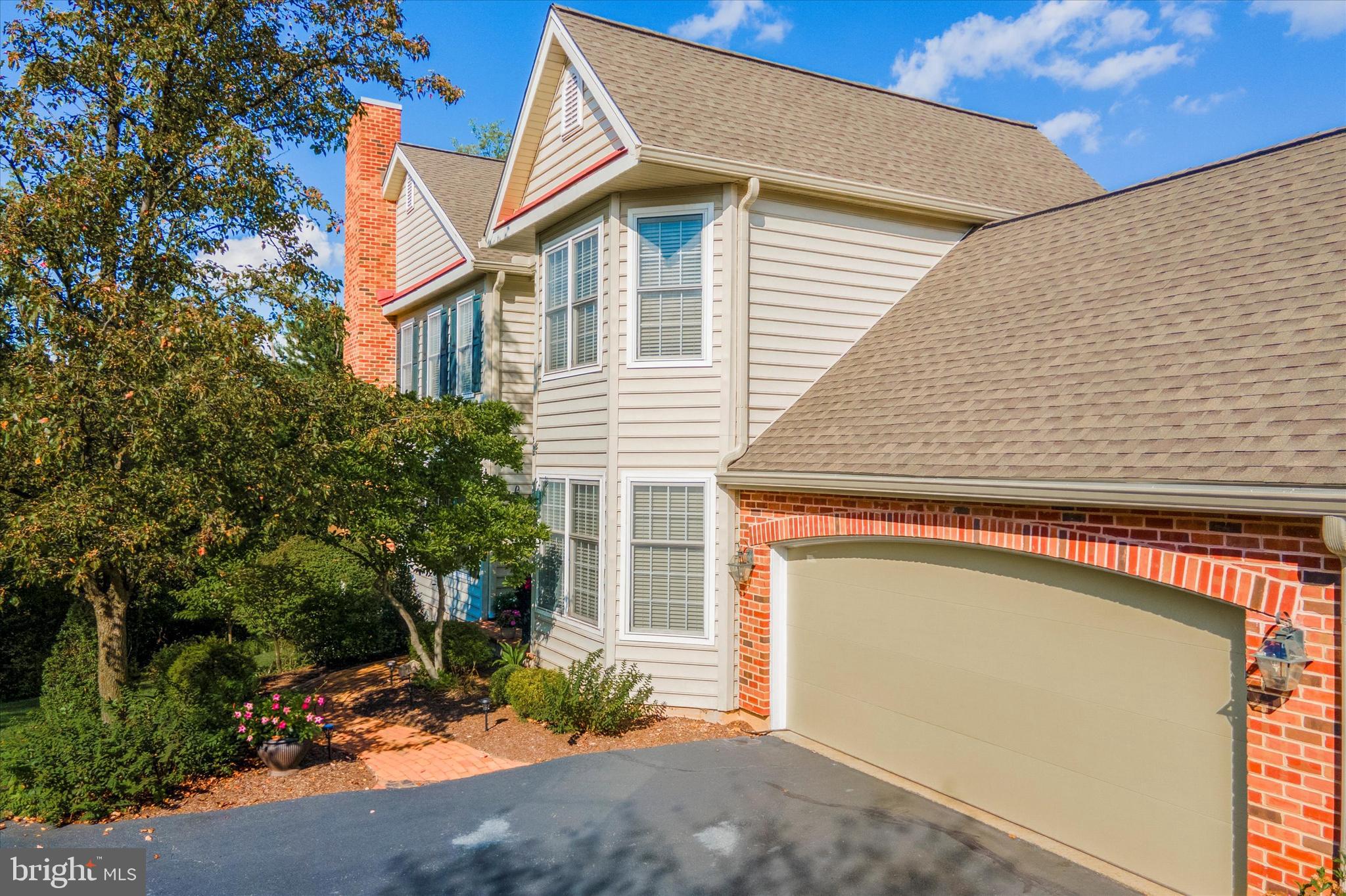 17 Wincrest Dr