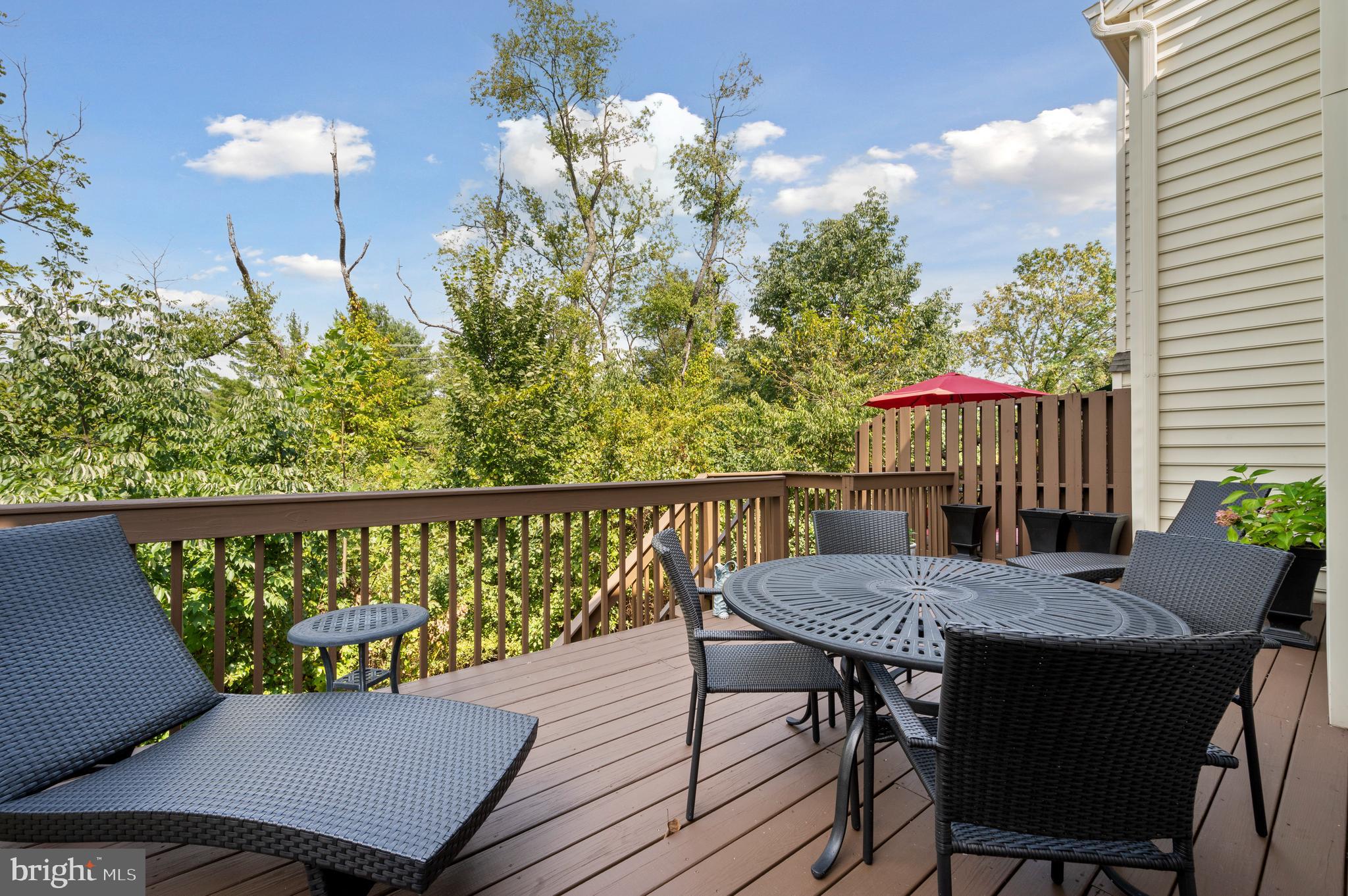 17 Wincrest Dr