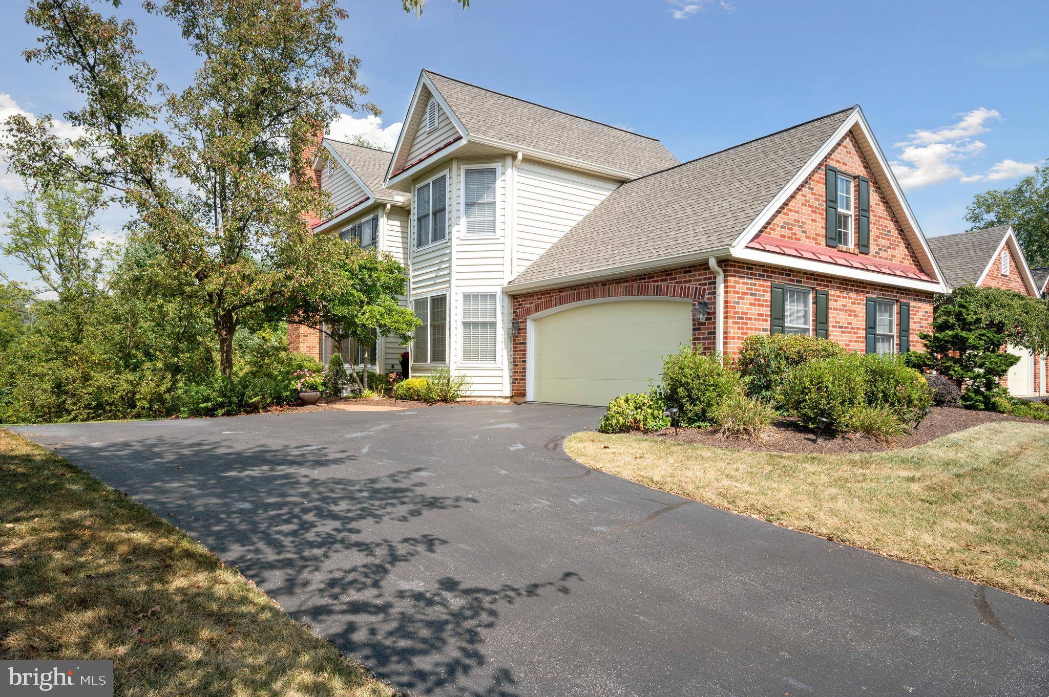 17 Wincrest Dr