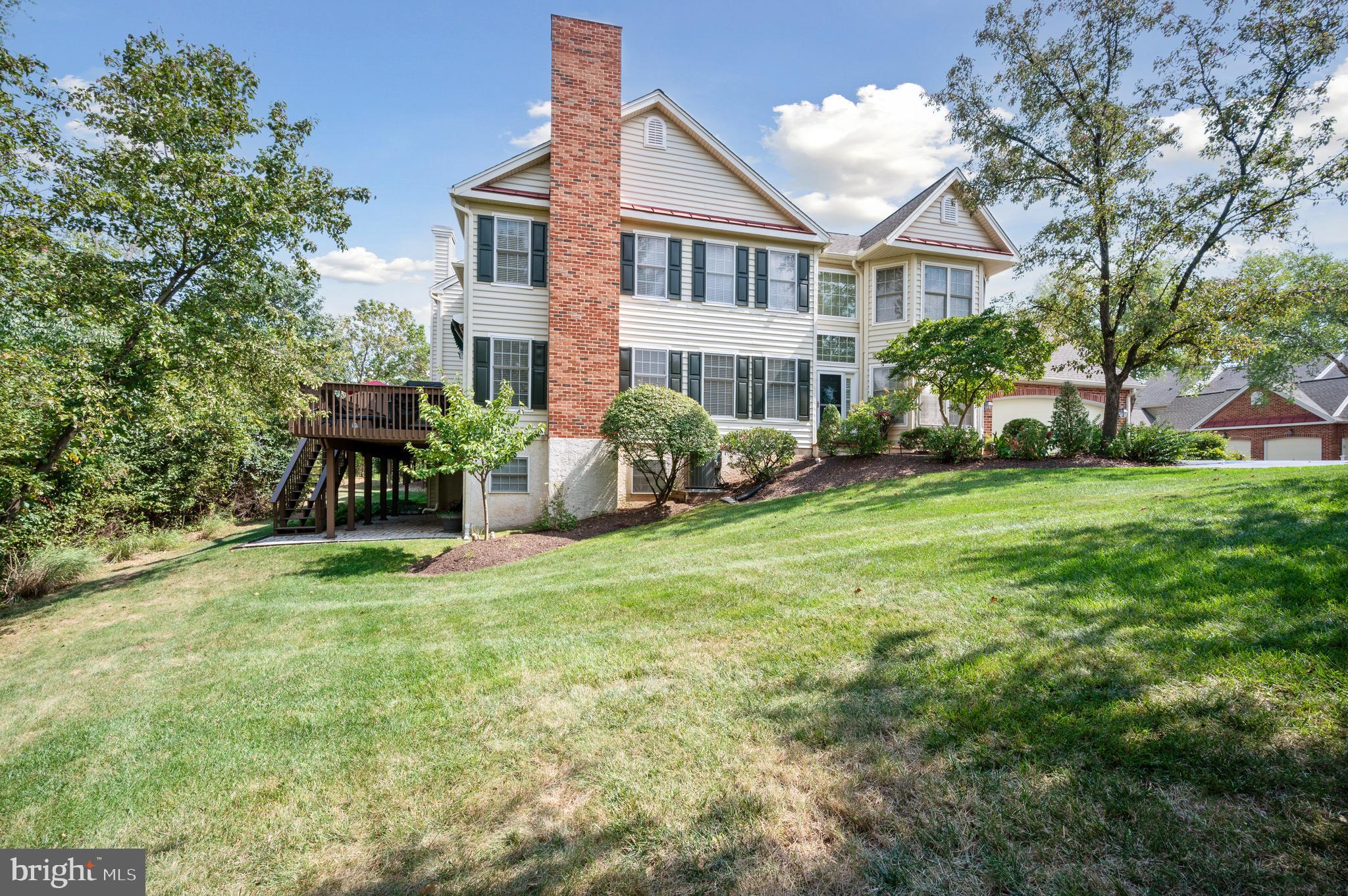 17 Wincrest Dr