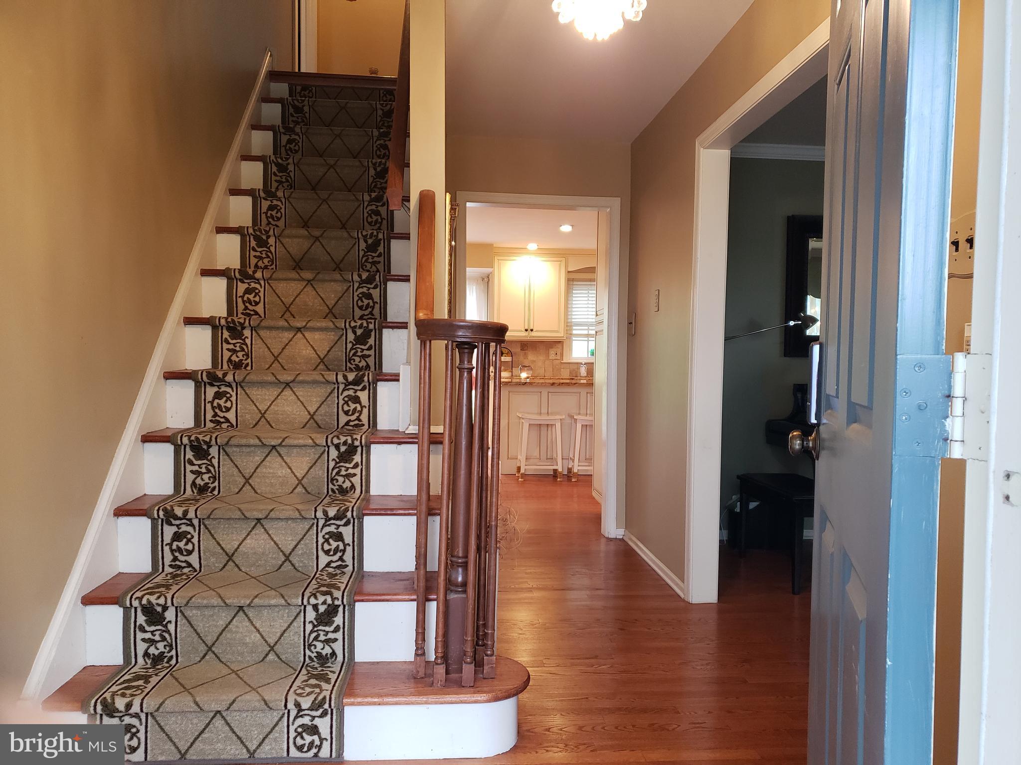 14 Airdrie Ct