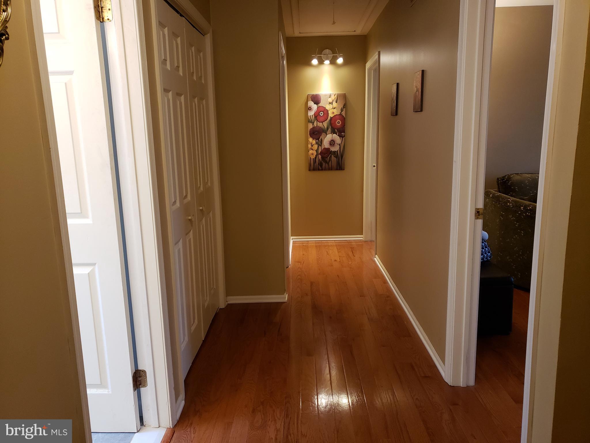14 Airdrie Ct