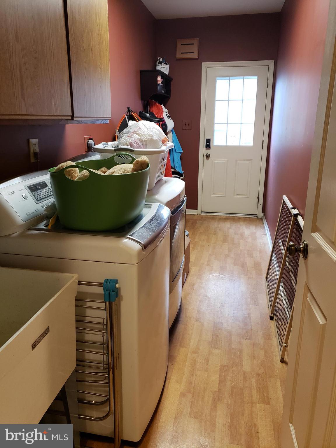 14 Airdrie Ct