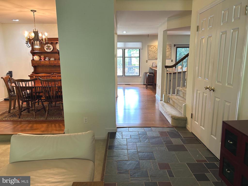 206 SPRINGHOUSE POND