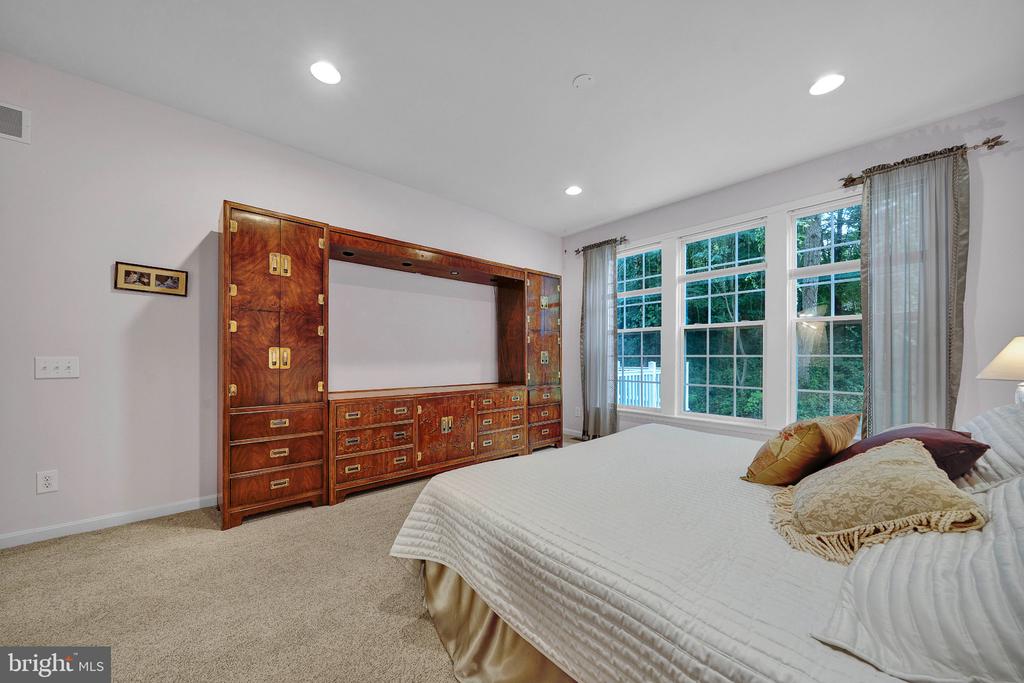 646 CHURCHILL ROAD