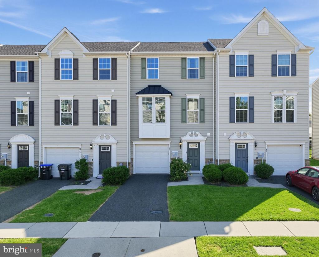47 JEFFERSON DRIVE