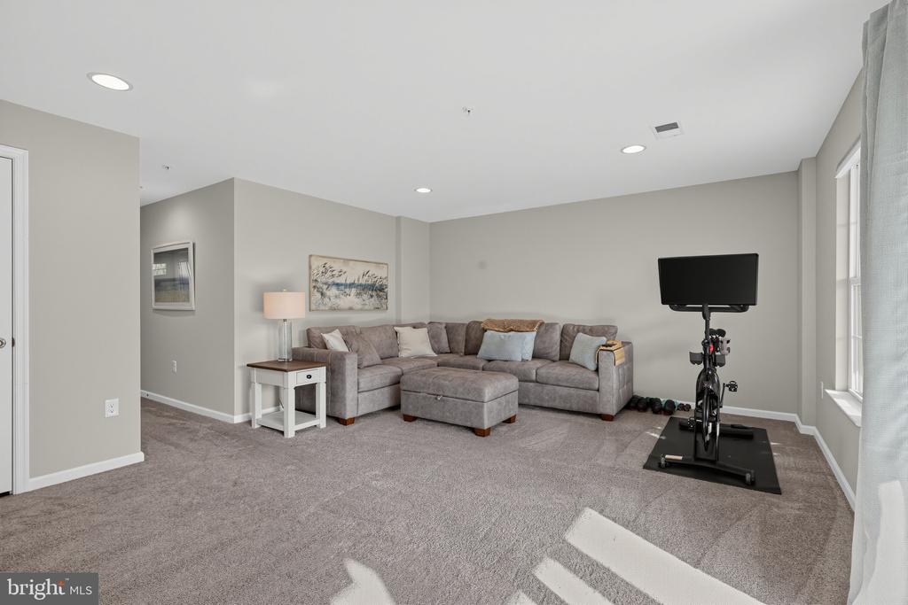 47 JEFFERSON DRIVE