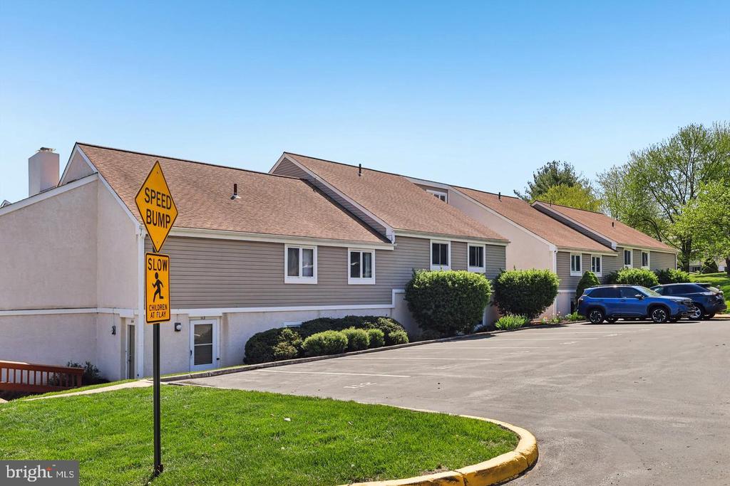 106 HARVEST LANE Unit: 206