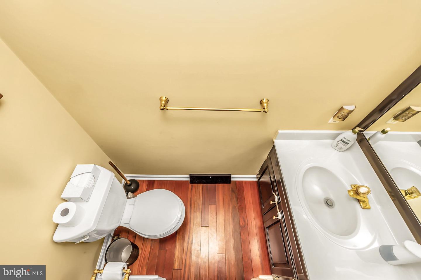 216 Sawleaf Cir