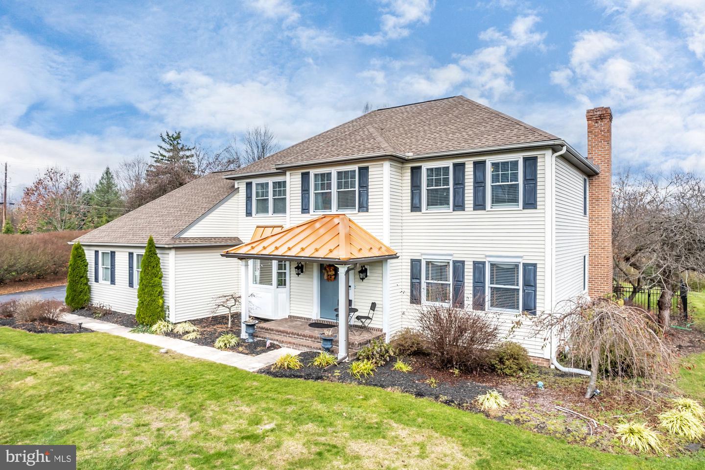 216 Sawleaf Cir