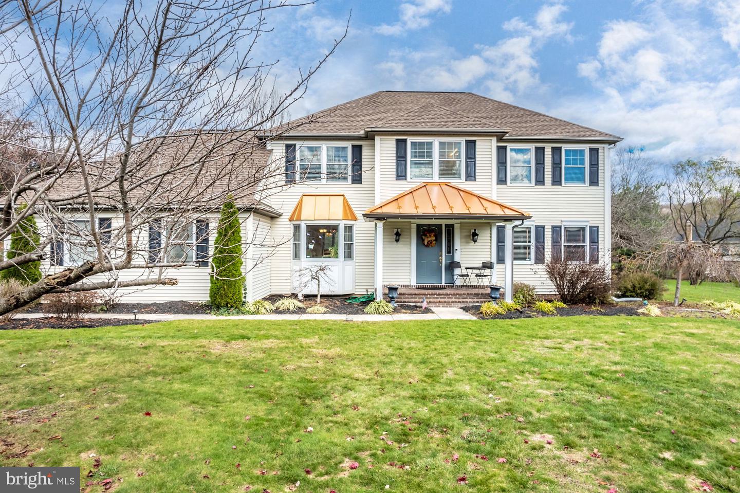 216 Sawleaf Cir