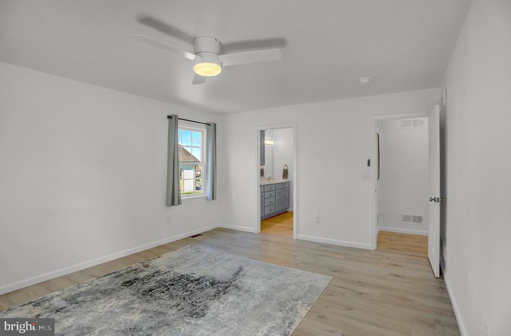 9 Birch Ave