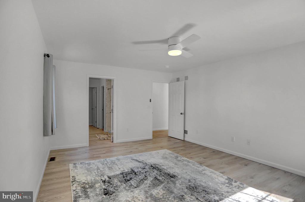 9 Birch Ave