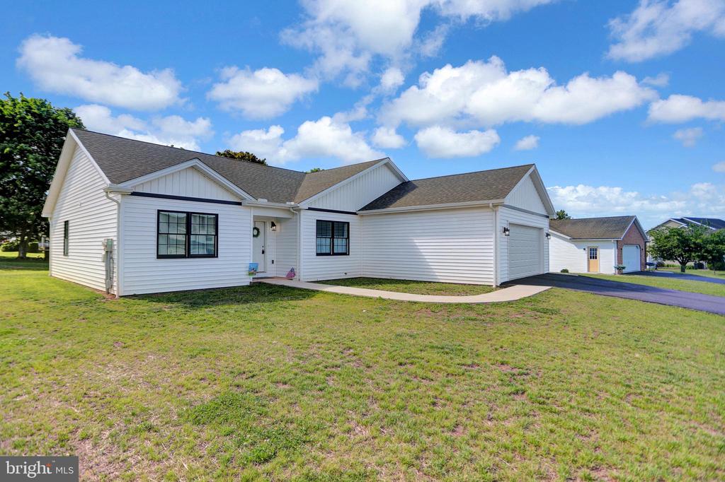 9 Birch Ave
