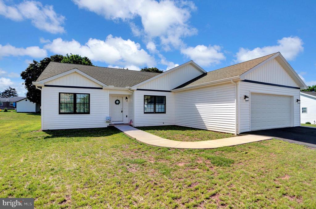 9 Birch Ave