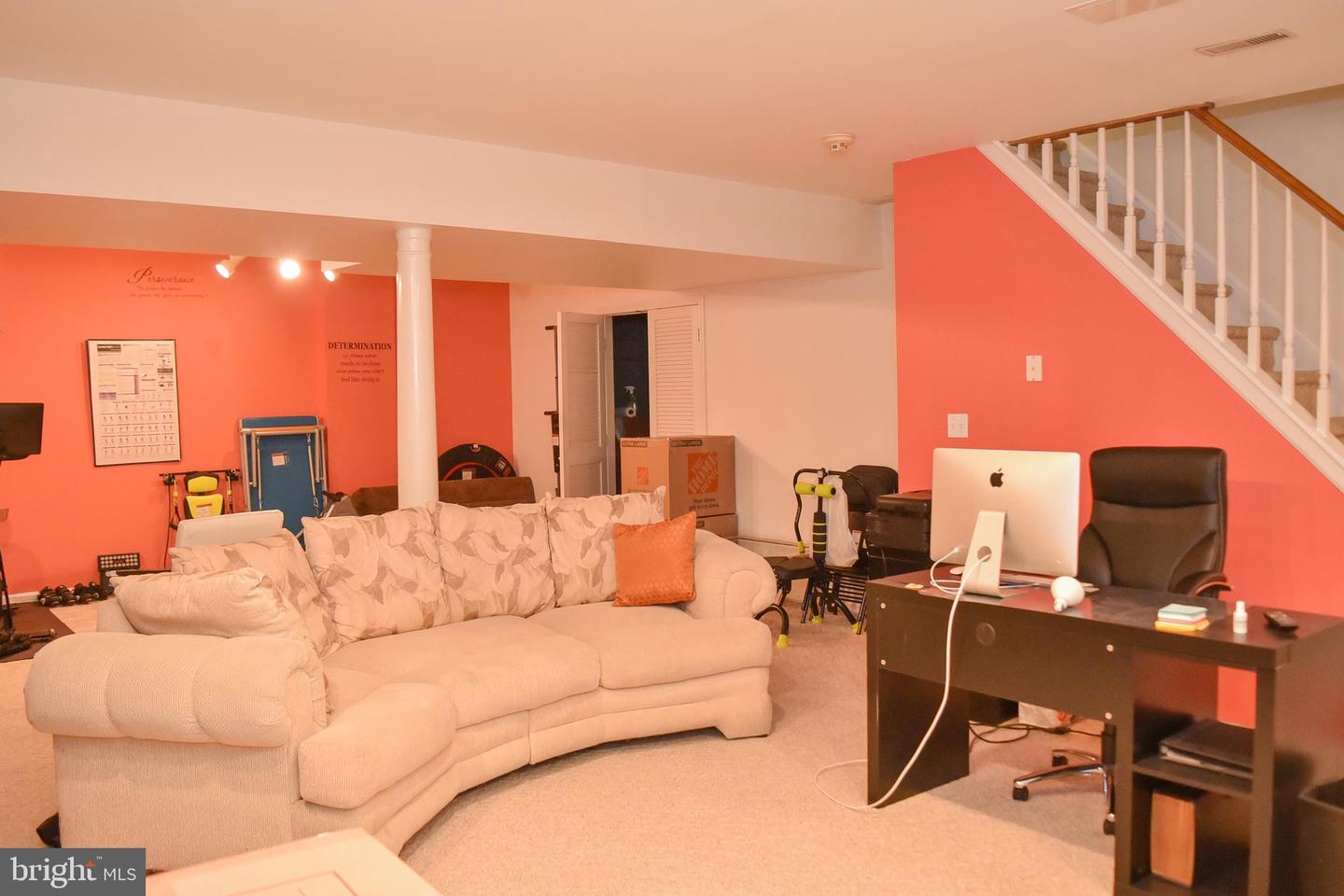 651 Acer Ave
