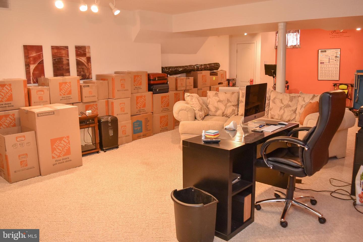651 Acer Ave