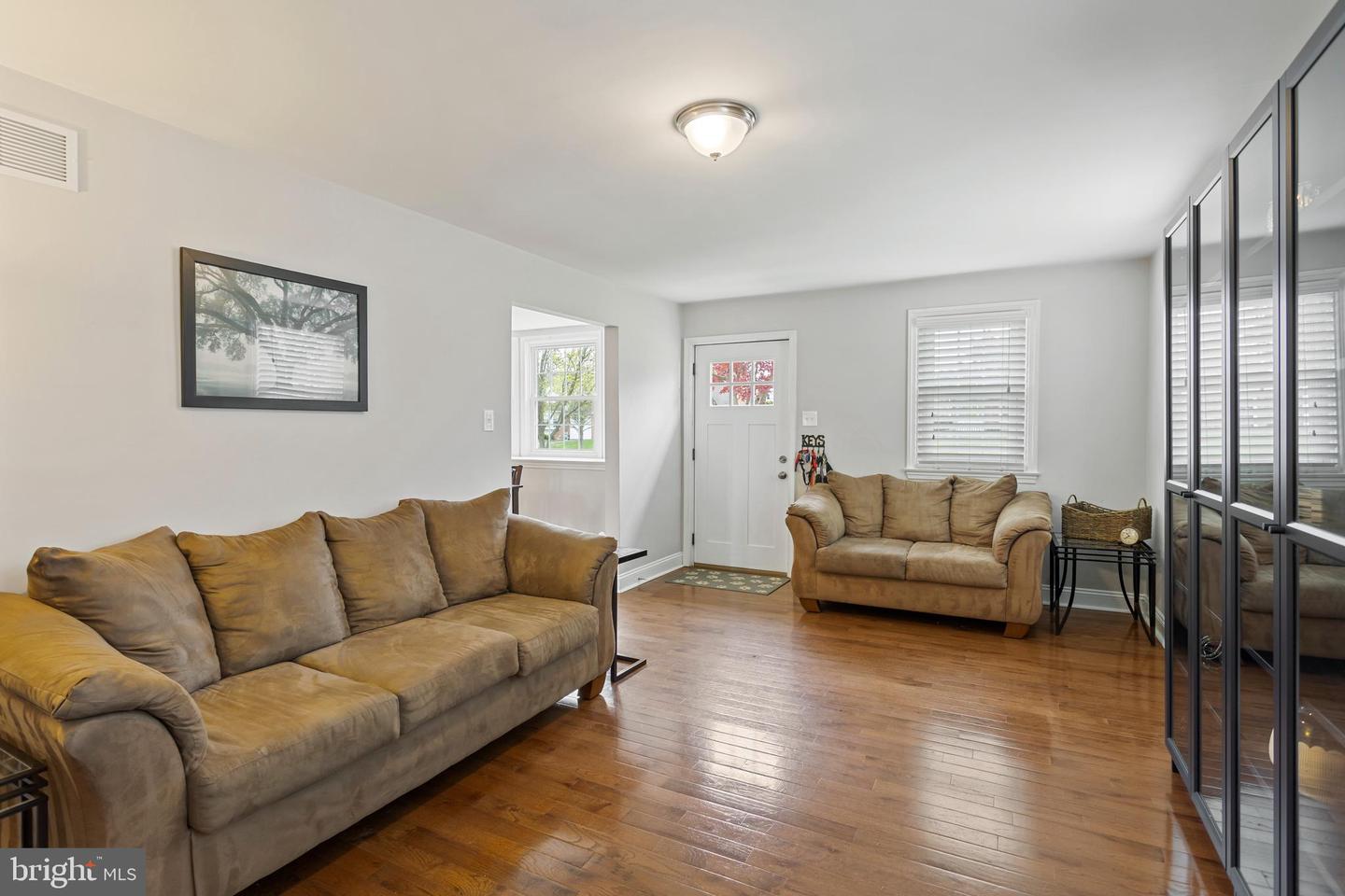206 Ivy Rock Ln