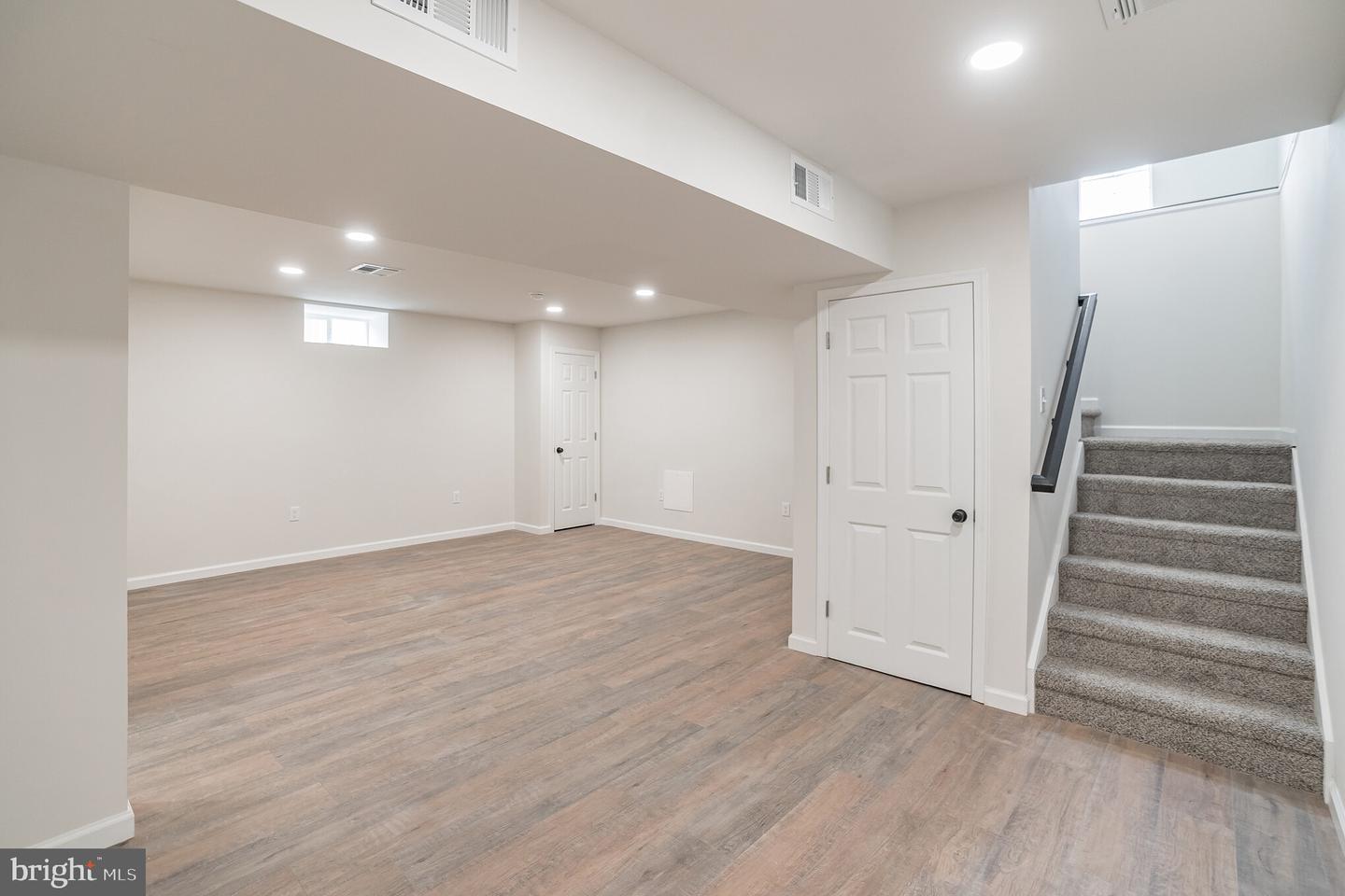 1028 Andrews Ave