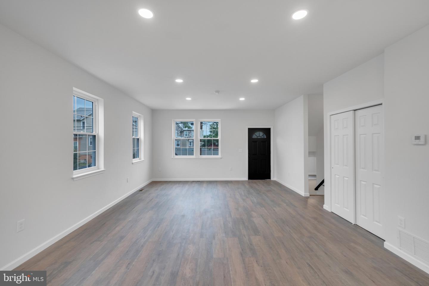 1028 Andrews Ave