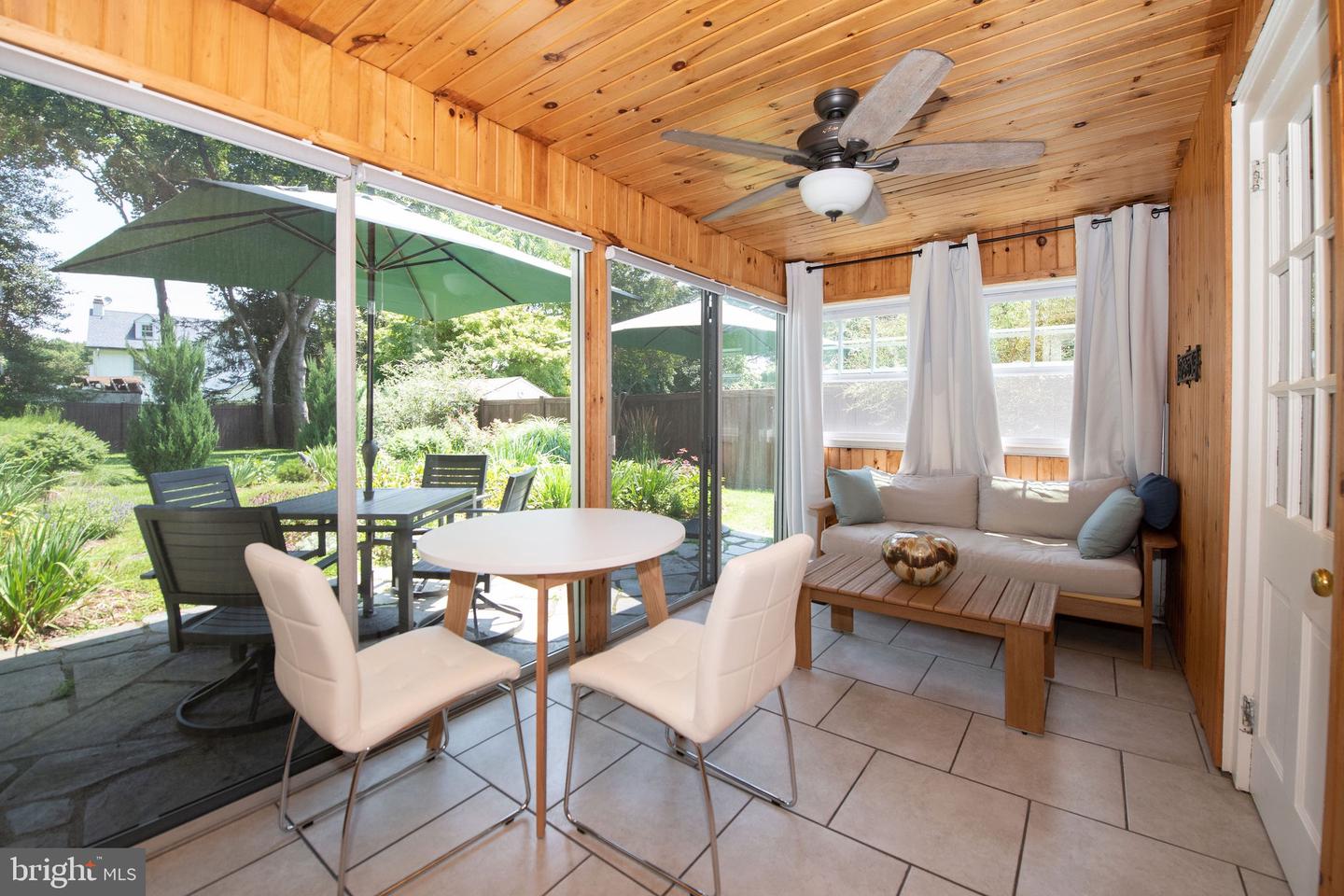 9 Arbor Lea Rd
