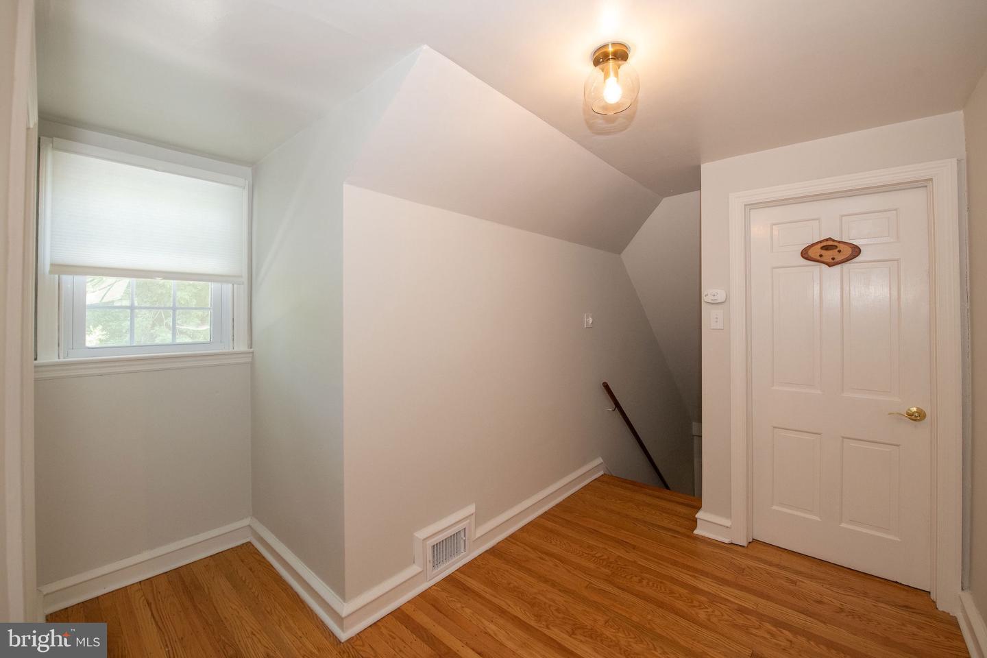 9 Arbor Lea Rd