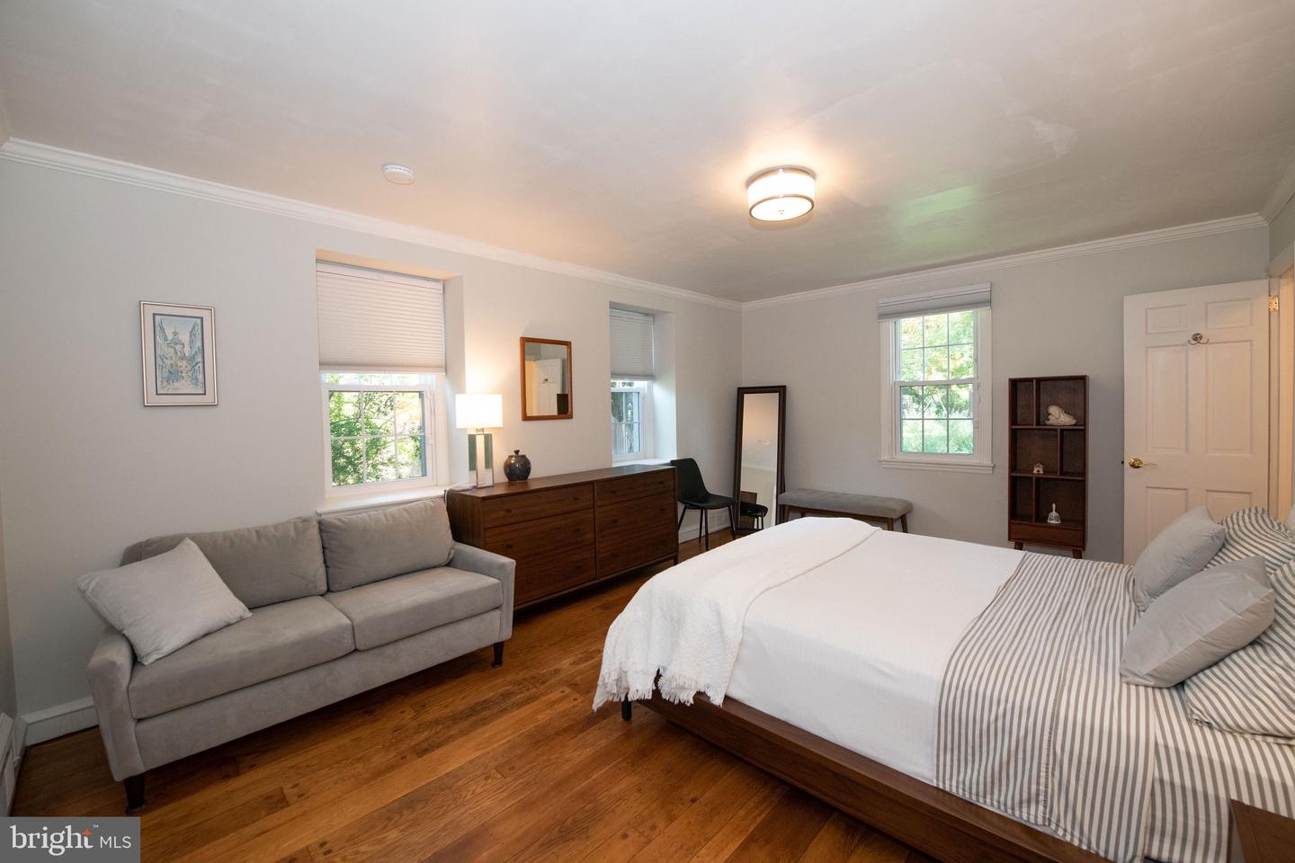 9 Arbor Lea Rd