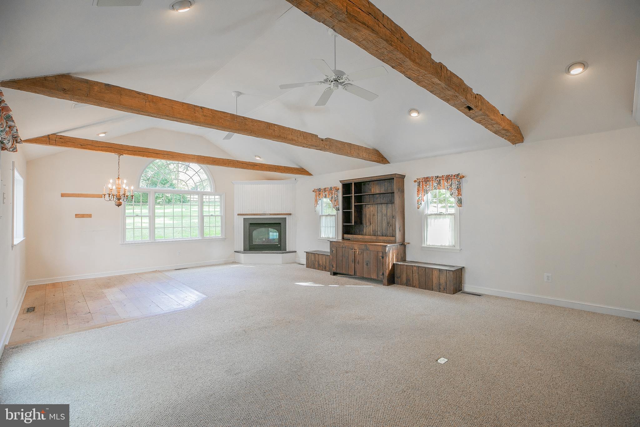 913 Drexel Ln