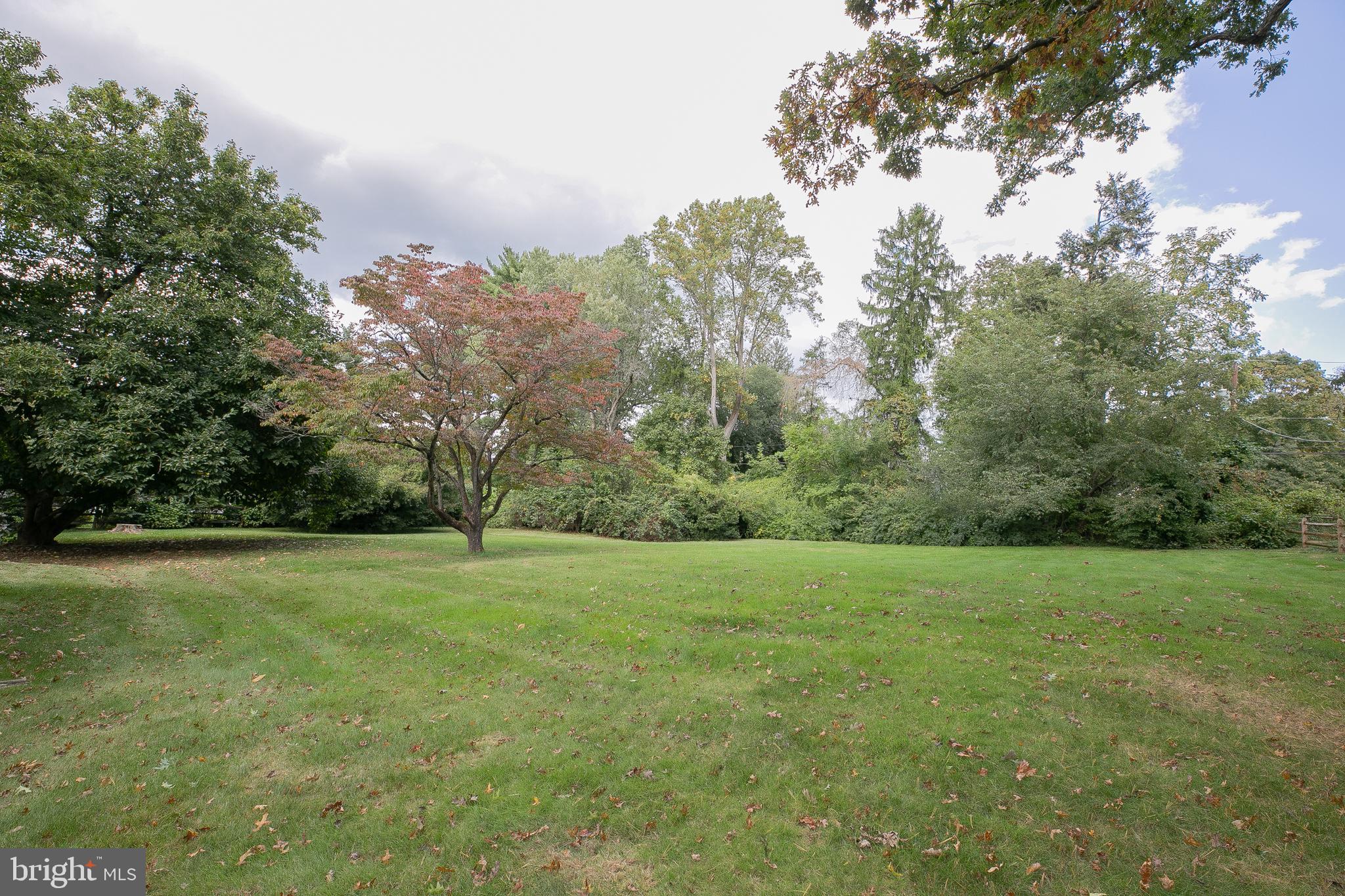 913 Drexel Ln