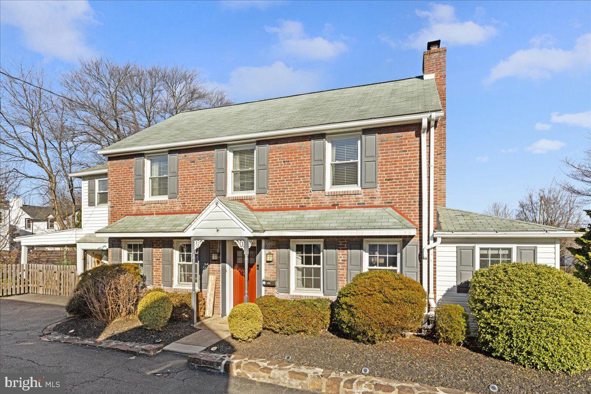 312 Lincoln Ave