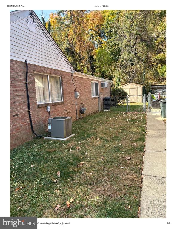44 S Brookside Rd