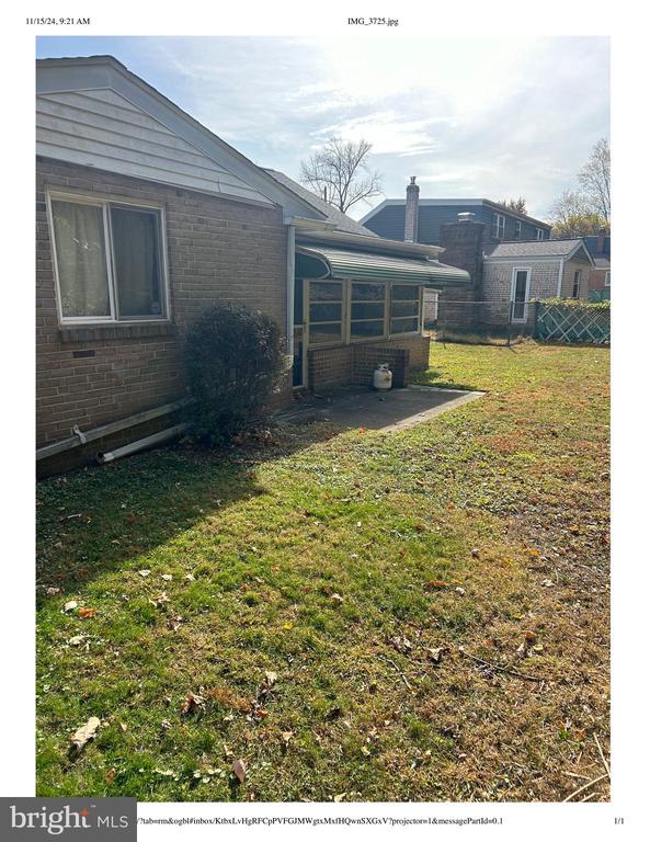 44 S Brookside Rd