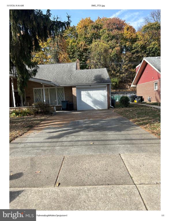 44 S Brookside Rd