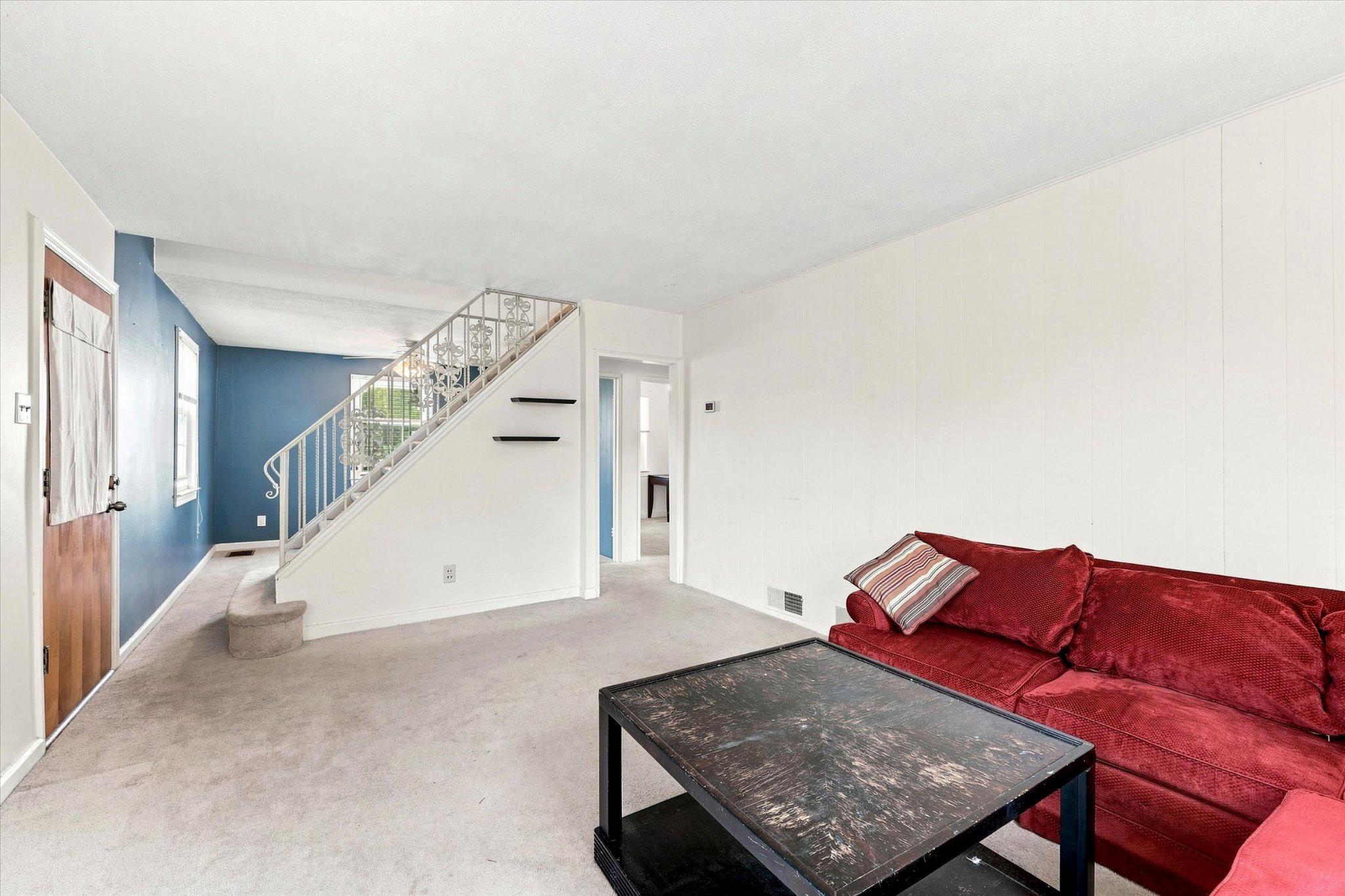 125 FOLCROFT AVENUE