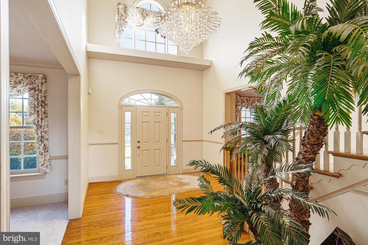 1451 Creek View Ln