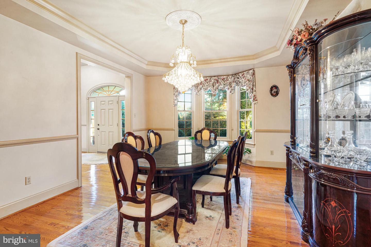 1451 Creek View Ln